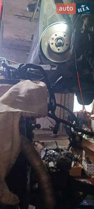 Внедорожник / Кроссовер Volkswagen Touareg 2014 в Полтаве