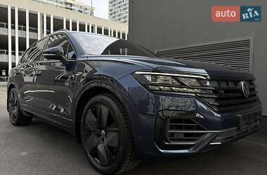 Внедорожник / Кроссовер Volkswagen Touareg 2023 в Киеве