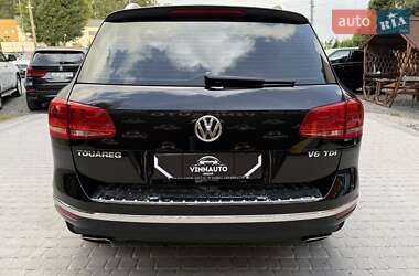 Внедорожник / Кроссовер Volkswagen Touareg 2017 в 