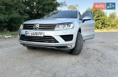 Позашляховик / Кросовер Volkswagen Touareg 2015 в Білій Церкві