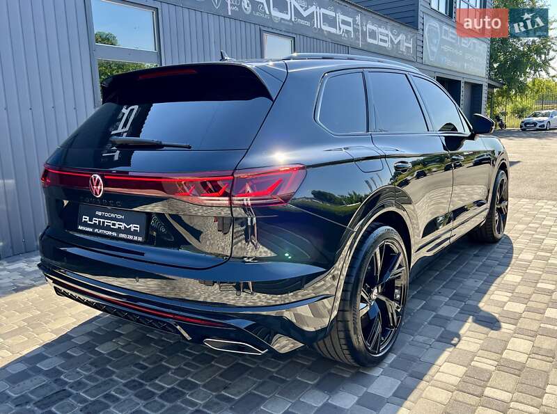 Внедорожник / Кроссовер Volkswagen Touareg 2023 в Киеве