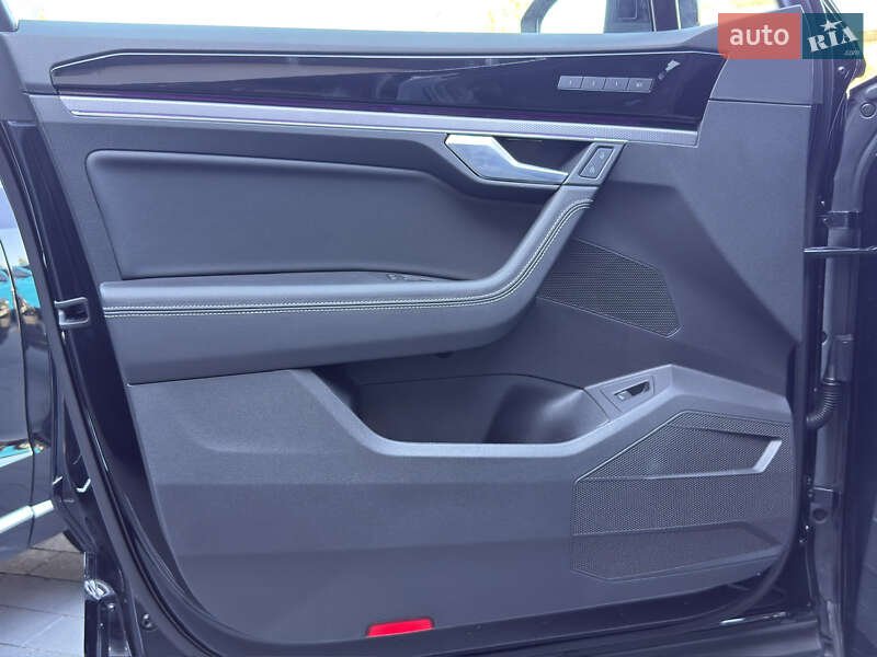 Внедорожник / Кроссовер Volkswagen Touareg 2022 в Черновцах