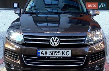 Позашляховик / Кросовер Volkswagen Touareg 2012 в Ходосівкі