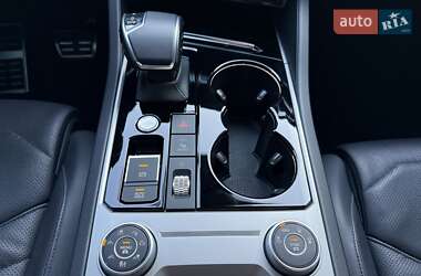 Внедорожник / Кроссовер Volkswagen Touareg 2022 в 