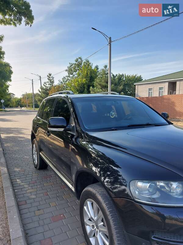 Внедорожник / Кроссовер Volkswagen Touareg 2007 в Измаиле