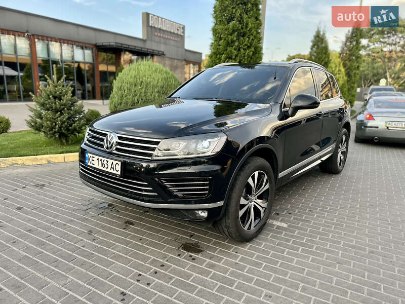 Внедорожник / Кроссовер Volkswagen Touareg 2018 в Днепре