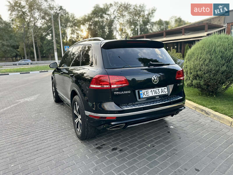 Внедорожник / Кроссовер Volkswagen Touareg 2018 в Днепре