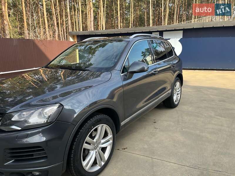 Позашляховик / Кросовер Volkswagen Touareg 2013 в Києві фото 5 Позашляховик / Кросовер Volkswagen Touareg 2013 в Києві