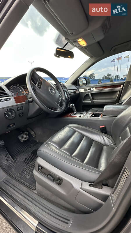 Внедорожник / Кроссовер Volkswagen Touareg 2006 в Виннице