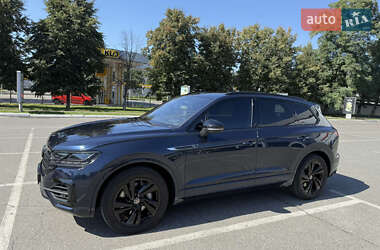 Внедорожник / Кроссовер Volkswagen Touareg 2023 в 