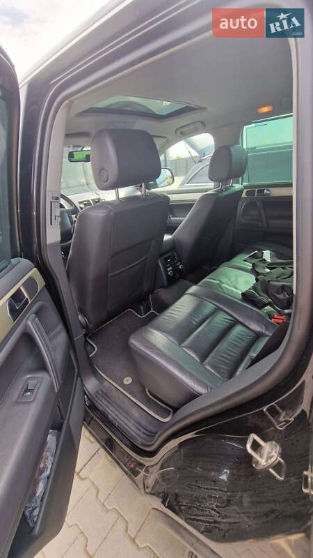 Внедорожник / Кроссовер Volkswagen Touareg 2009 в Радехове