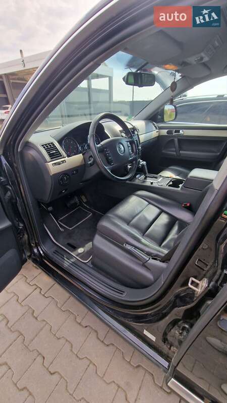 Внедорожник / Кроссовер Volkswagen Touareg 2009 в Радехове