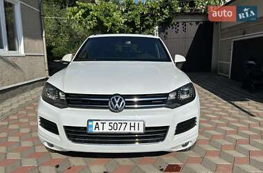 Позашляховик / Кросовер Volkswagen Touareg 2013 в Снятині