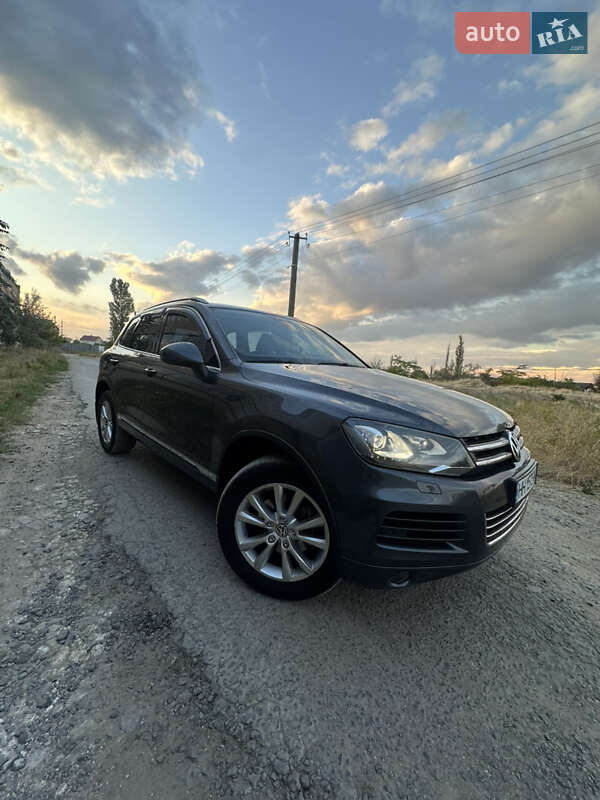 Внедорожник / Кроссовер Volkswagen Touareg 2013 в Одессе фото 5 Внедорожник / Кроссовер Volkswagen Touareg 2013 в Одессе