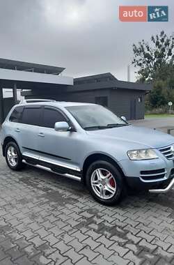 Внедорожник / Кроссовер Volkswagen Touareg 2004 в Львове