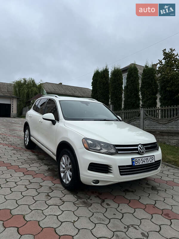 Внедорожник / Кроссовер Volkswagen Touareg 2010 в Теребовле