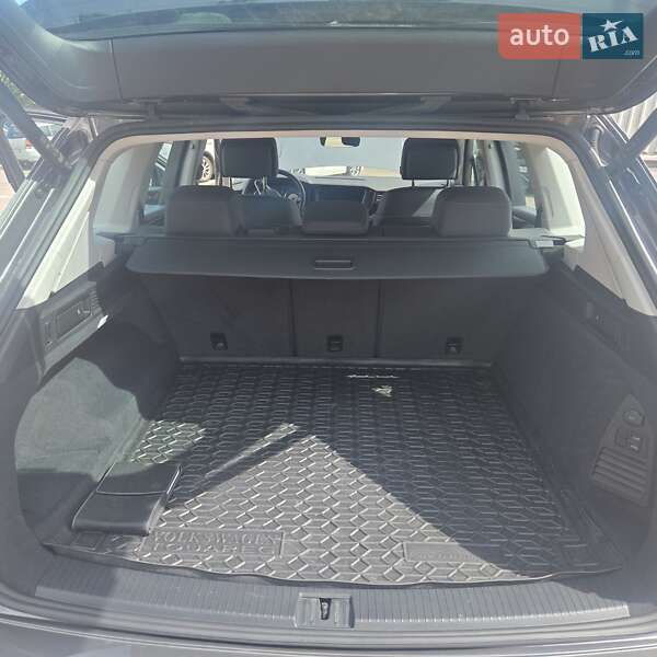 Внедорожник / Кроссовер Volkswagen Touareg 2021 в Кривом Роге фото 15 Внедорожник / Кроссовер Volkswagen Touareg 2021 в Кривом Роге