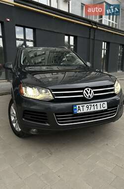 Внедорожник / Кроссовер Volkswagen Touareg 2012 в Ивано-Франковске