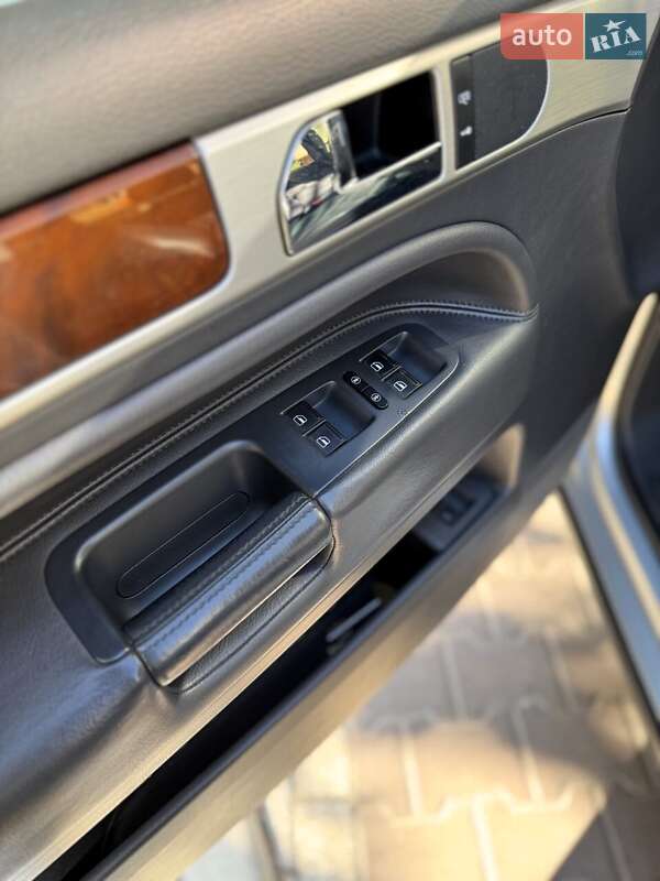 Позашляховик / Кросовер Volkswagen Touareg 2007 в Києві фото 24 Позашляховик / Кросовер Volkswagen Touareg 2007 в Києві