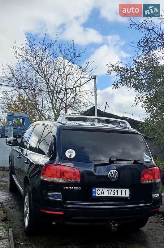 Внедорожник / Кроссовер Volkswagen Touareg 2004 в Умани