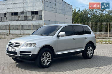 Позашляховик / Кросовер Volkswagen Touareg 2003 в Запоріжжі