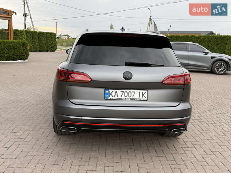 Внедорожник / Кроссовер Volkswagen Touareg 2020 в Виноградове