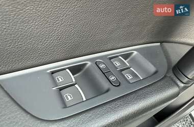 Внедорожник / Кроссовер Volkswagen Touareg 2014 в 