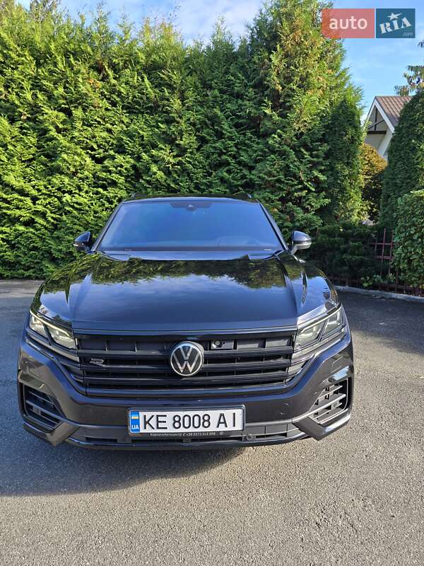Внедорожник / Кроссовер Volkswagen Touareg 2022 в Ирпене