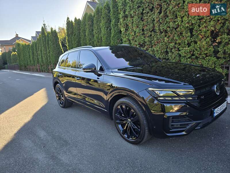 Внедорожник / Кроссовер Volkswagen Touareg 2022 в Ирпене