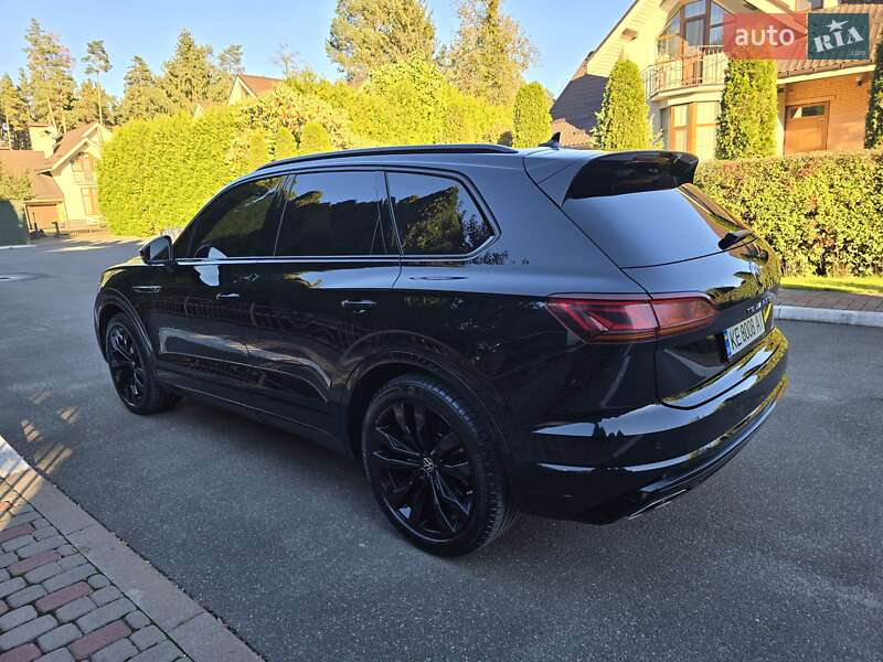 Внедорожник / Кроссовер Volkswagen Touareg 2022 в Ирпене
