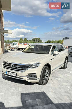 Внедорожник / Кроссовер Volkswagen Touareg 2023 в Луцке