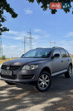 Внедорожник / Кроссовер Volkswagen Touareg 2009 в Киеве