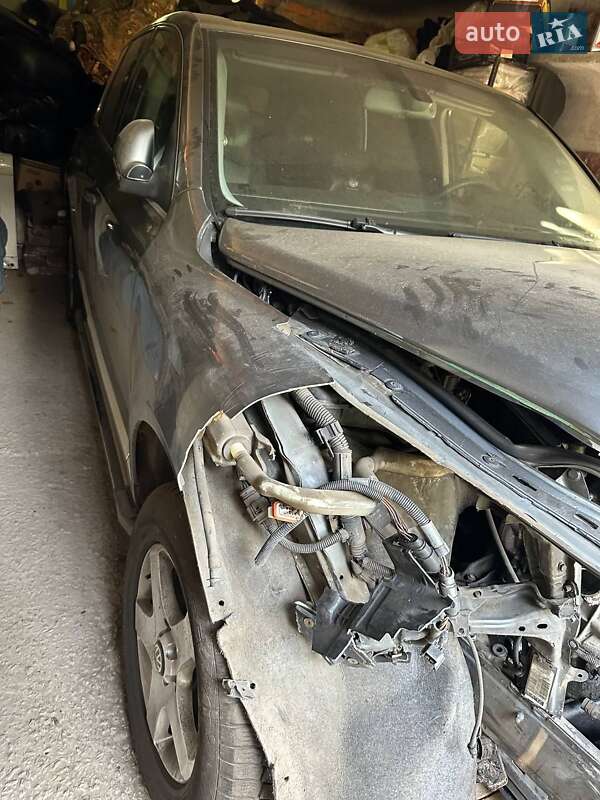 Внедорожник / Кроссовер Volkswagen Touareg 2004 в Львове фото 6 Внедорожник / Кроссовер Volkswagen Touareg 2004 в Львове