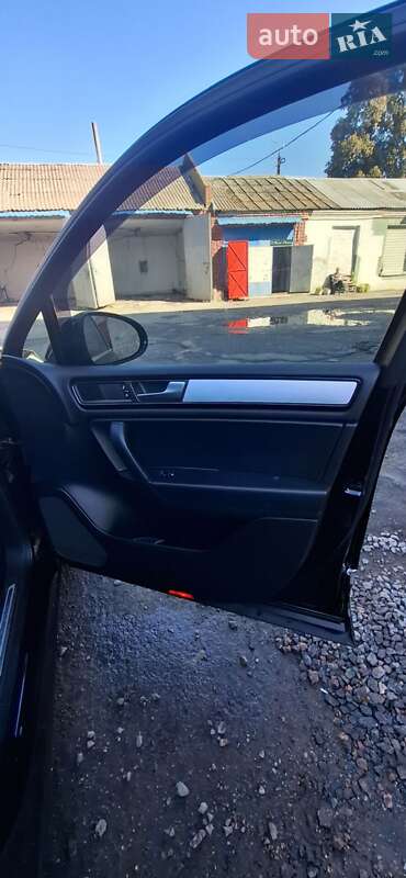 Внедорожник / Кроссовер Volkswagen Touareg 2014 в Виннице фото 50 Внедорожник / Кроссовер Volkswagen Touareg 2014 в Виннице