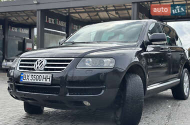 Внедорожник / Кроссовер Volkswagen Touareg 2005 в Каменец-Подольском