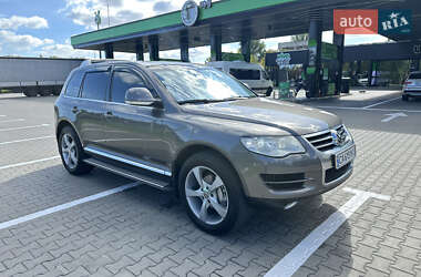 Внедорожник / Кроссовер Volkswagen Touareg 2007 в Черкассах