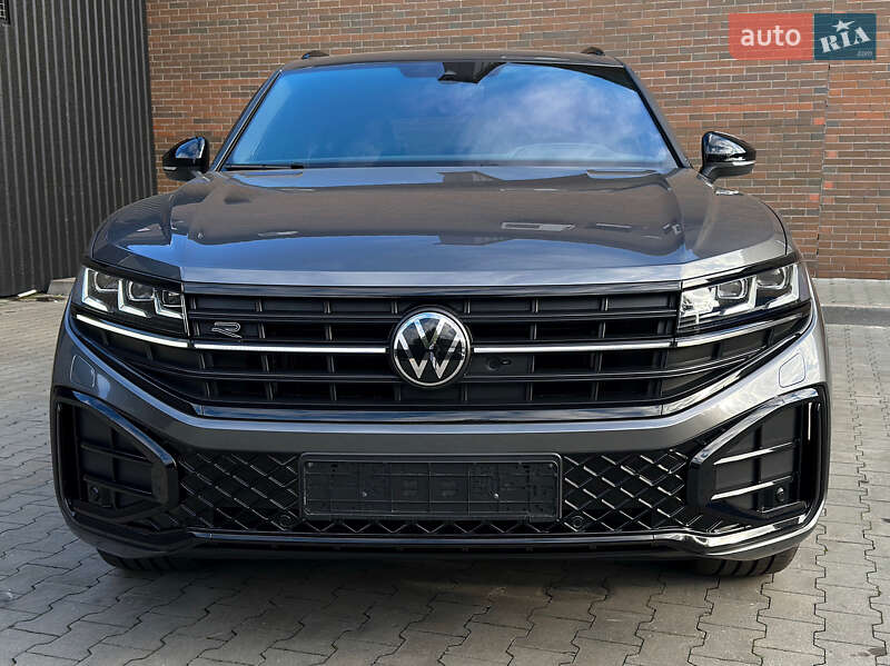 Позашляховик / Кросовер Volkswagen Touareg 2023 в Козятині