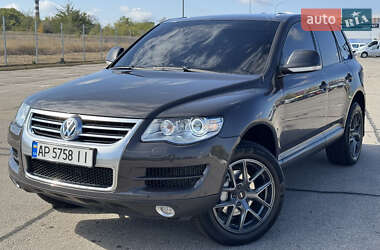 Позашляховик / Кросовер Volkswagen Touareg 2007 в Запоріжжі