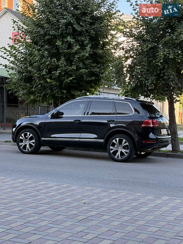 Volkswagen Touareg 2012