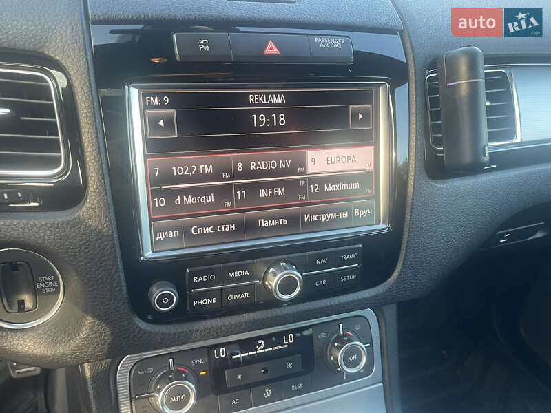 Позашляховик / Кросовер Volkswagen Touareg 2012 в Дніпрі фото 30 Позашляховик / Кросовер Volkswagen Touareg 2012 в Дніпрі