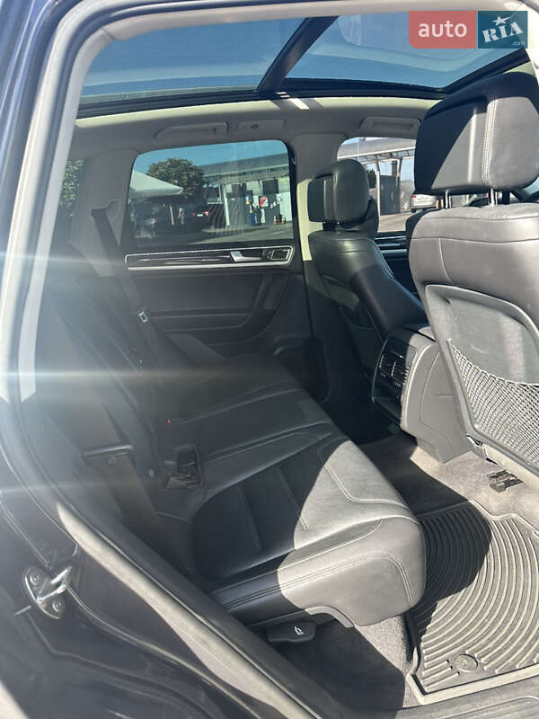 Внедорожник / Кроссовер Volkswagen Touareg 2012 в Черкассах фото 16 Внедорожник / Кроссовер Volkswagen Touareg 2012 в Черкассах