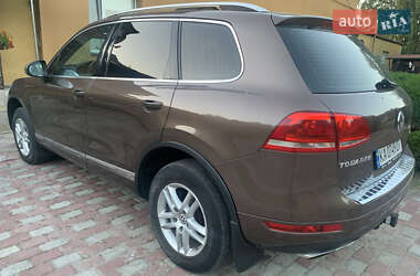 Внедорожник / Кроссовер Volkswagen Touareg 2012 в 
