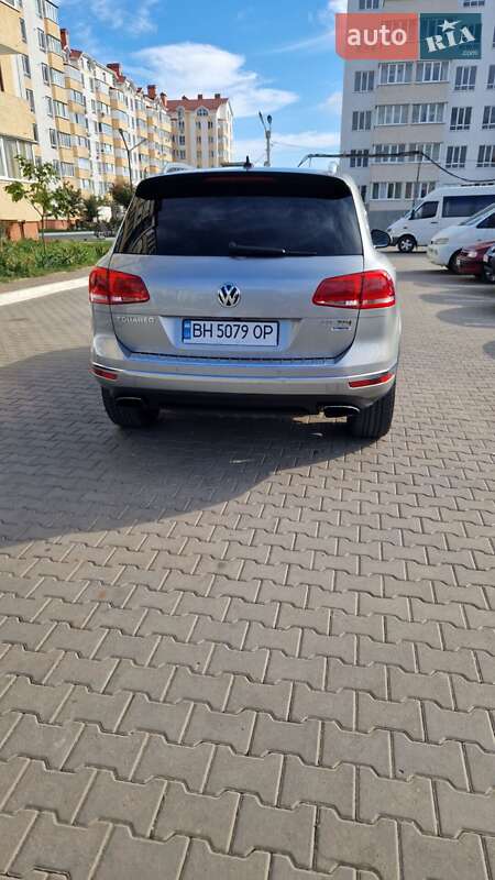 Внедорожник / Кроссовер Volkswagen Touareg 2015 в Одессе фото 13 Внедорожник / Кроссовер Volkswagen Touareg 2015 в Одессе