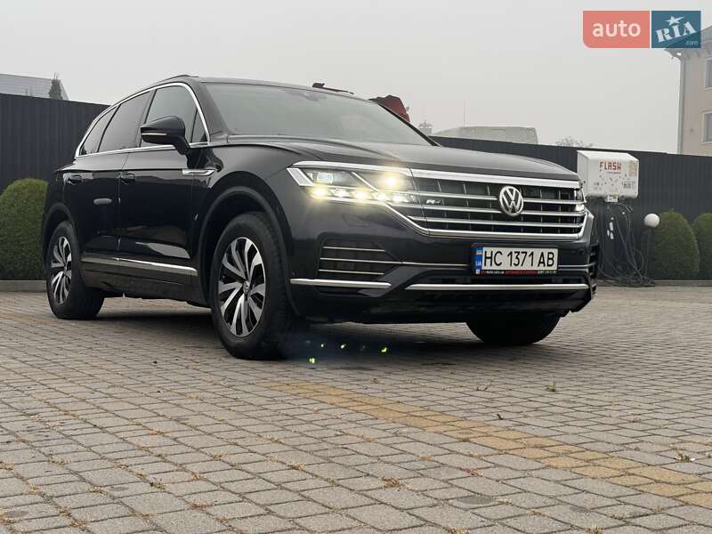 Внедорожник / Кроссовер Volkswagen Touareg 2019 в Львове фото 9 Внедорожник / Кроссовер Volkswagen Touareg 2019 в Львове