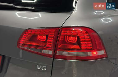 Внедорожник / Кроссовер Volkswagen Touareg 2016 в 