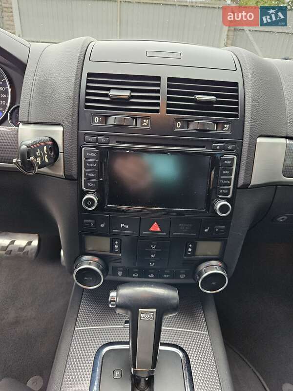 Внедорожник / Кроссовер Volkswagen Touareg 2008 в Броварах