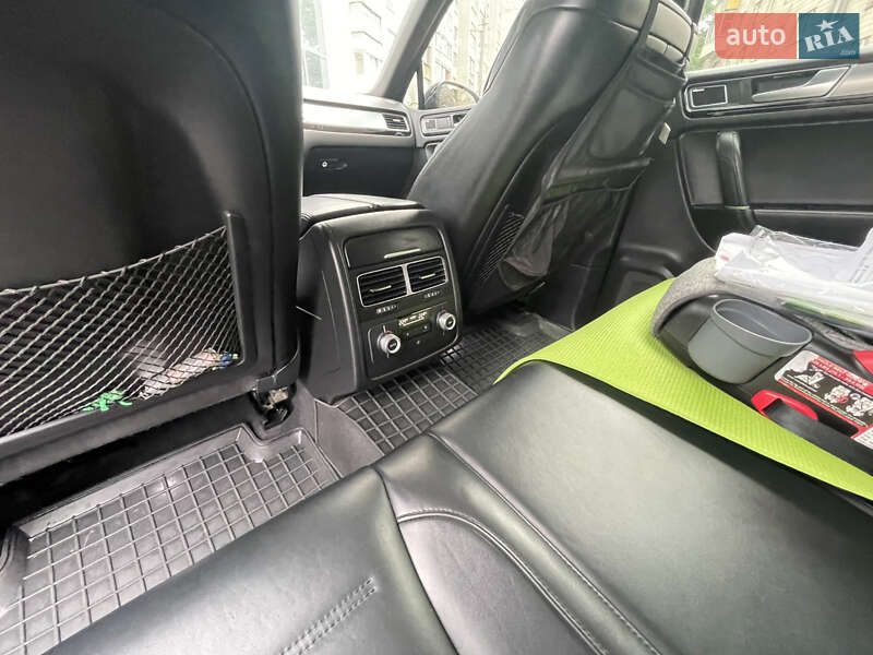 Внедорожник / Кроссовер Volkswagen Touareg 2015 в Житомире фото 15 Внедорожник / Кроссовер Volkswagen Touareg 2015 в Житомире