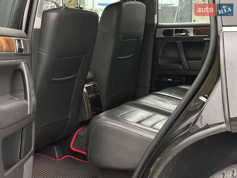 Внедорожник / Кроссовер Volkswagen Touareg 2008 в Дрогобыче