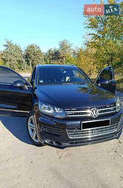 Внедорожник / Кроссовер Volkswagen Touareg 2011 в Богуславе