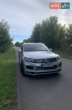 Позашляховик / Кросовер Volkswagen Touareg 2012 в Кам'янці-Бузькій